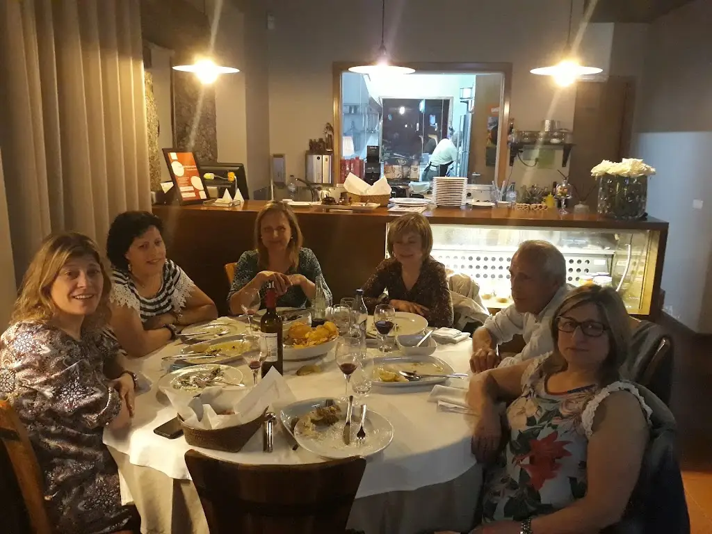 Emília Carvalho_Restaurante Solar da Peça_Ronfe_recensione