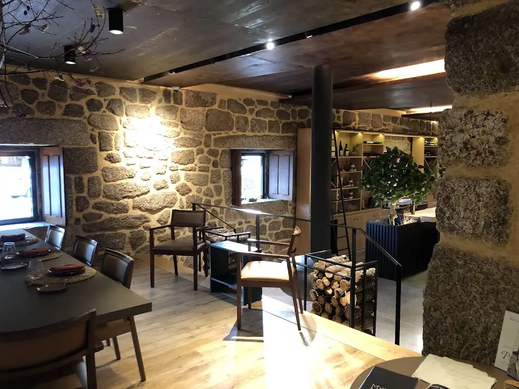 Anjos Urbanos Cabeleireiros_Restaurante Paraíso 19.95_Ronfe_review