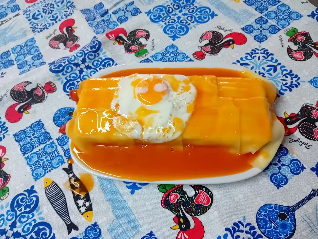 Restaurante churrasqueira take-away Fatita e Peixoto_Serzedo_slider_image_2