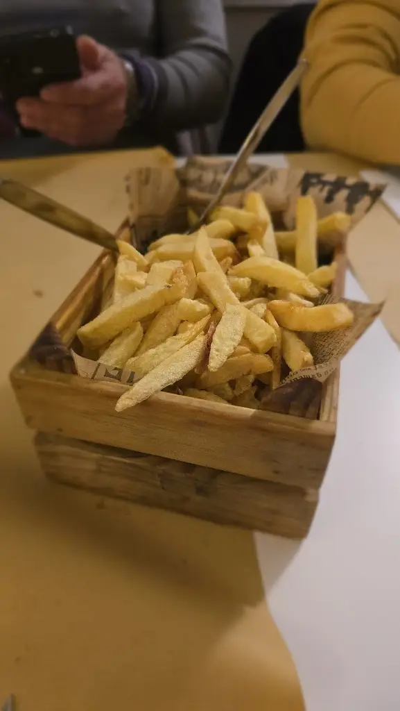 Menu_Francesinhas forno a lenha_Serzedo_imagen_7