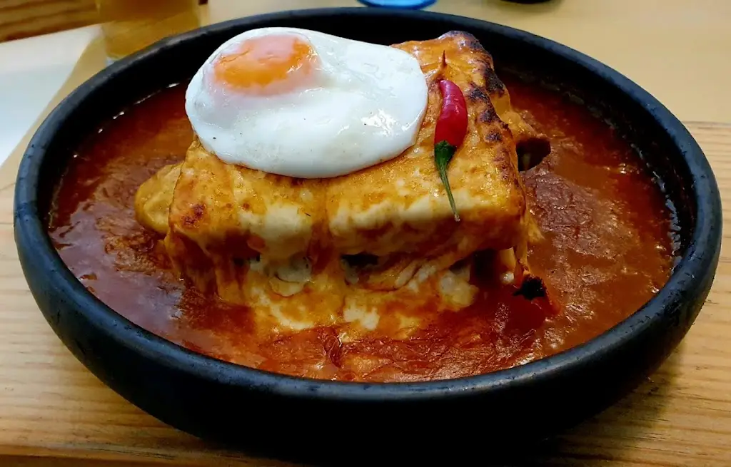 Francesinhas forno a lenha_Serzedo_slider_image_3