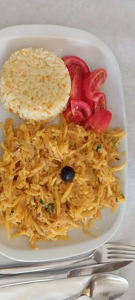 Fernando Cardoso_Restaurante Atina_Várzea_avis