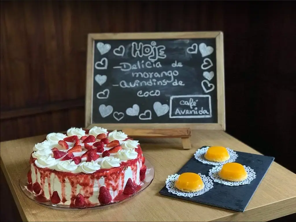 Café Avenida ristorante a Freixo de Espada à Cinta