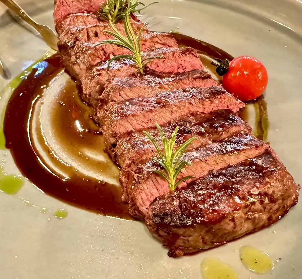 Tomaz Orozel_Hell's table_Vila Verde_avis