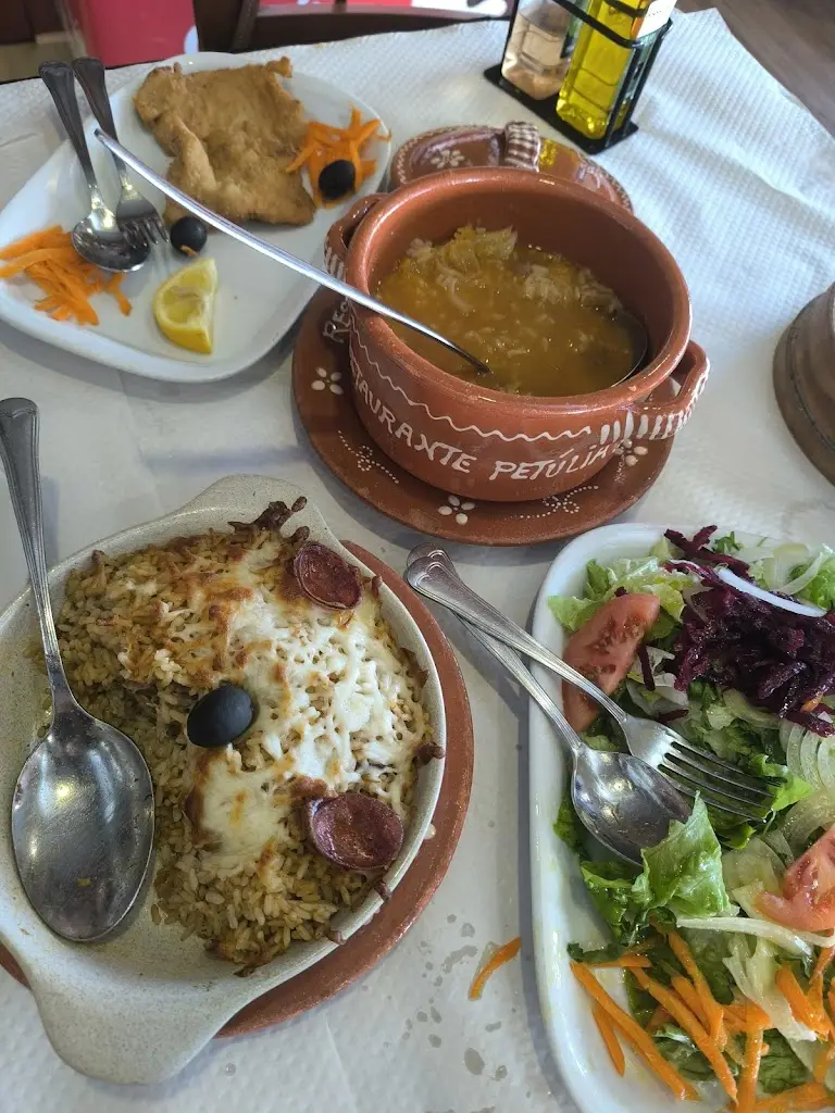 Petúlia ristorante a Vila Verde