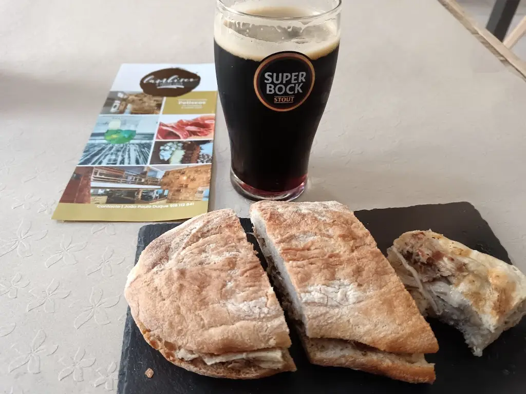 Susana Simoes_Lambisco_Alfândega da Fé_review