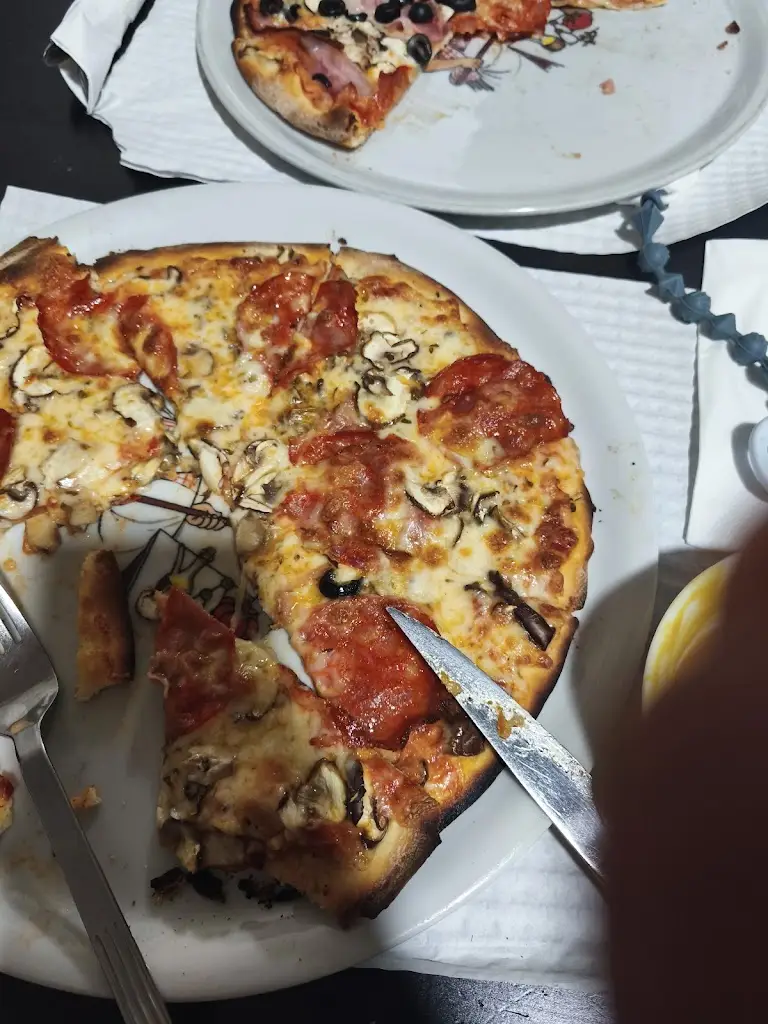 Pizzaria Soeiro_Alfândega da Fé_slider_image_3