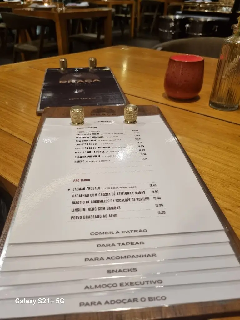 Menu_Praça_Vila Nova de Famalicão_immagine_1