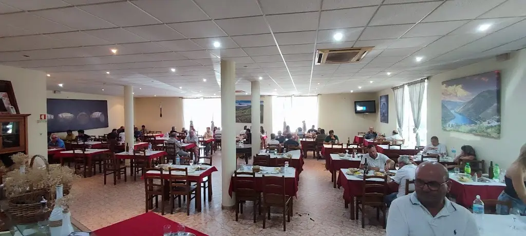 Café Restaurante - O Vinhateiro_Carrazeda de Anciães_slider_image_1