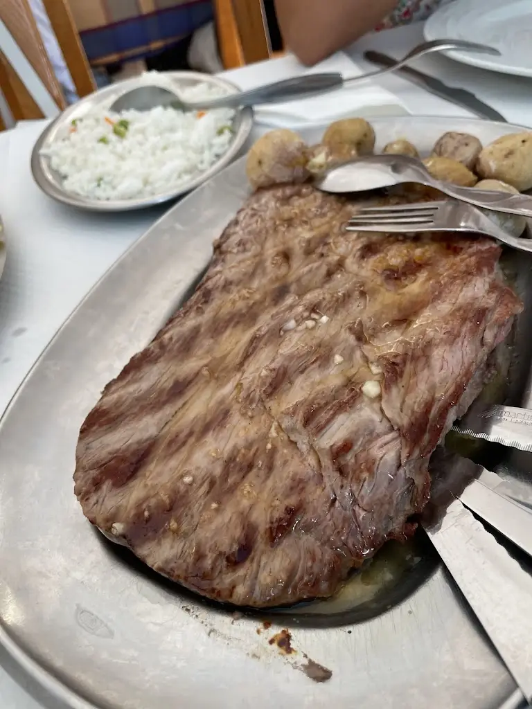 Hugo Aion Peixoto_Restaurante 