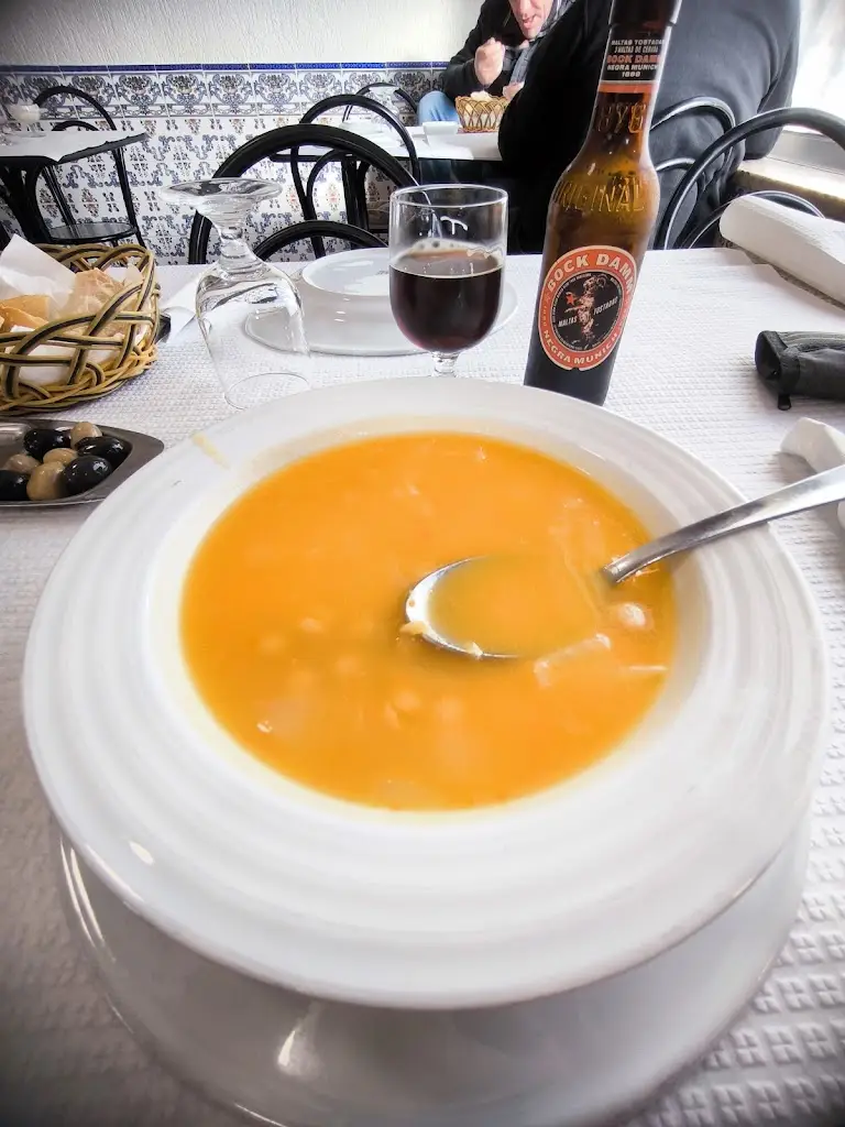 Nora Ramos_Restaurante o Minhoto_Carrazeda de Anciães_reseña