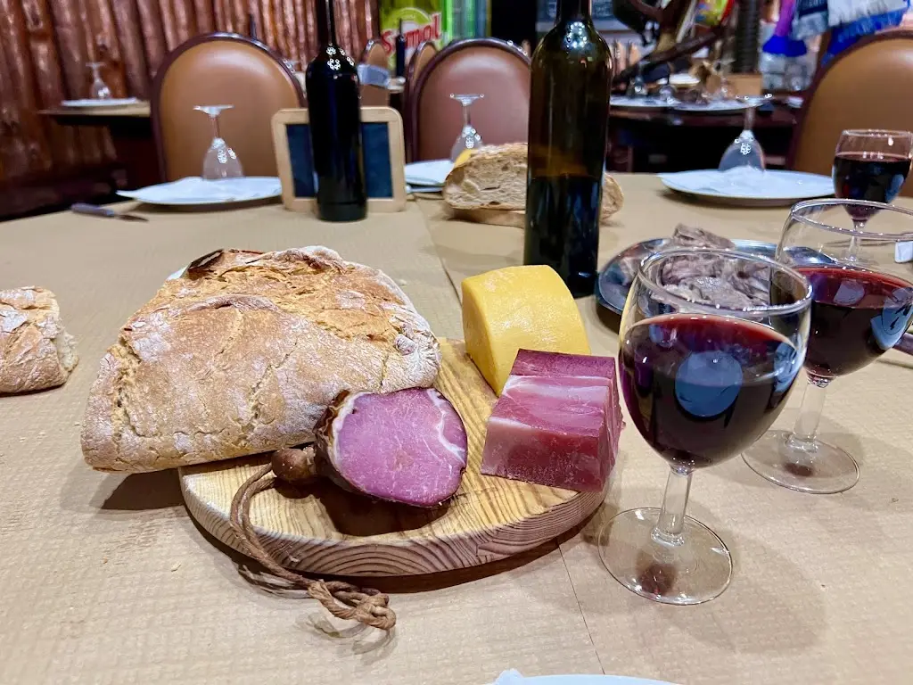 Taverna A Tarraxa_Sendim_slider_image_3