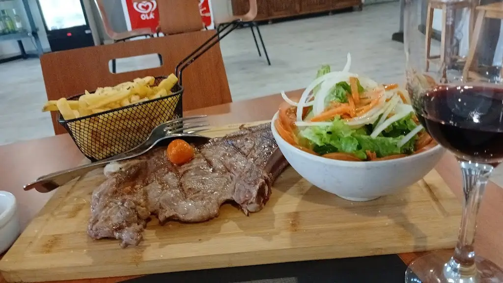 Jesús8 Martínez_Restaurante Carole_Sendim_reseña