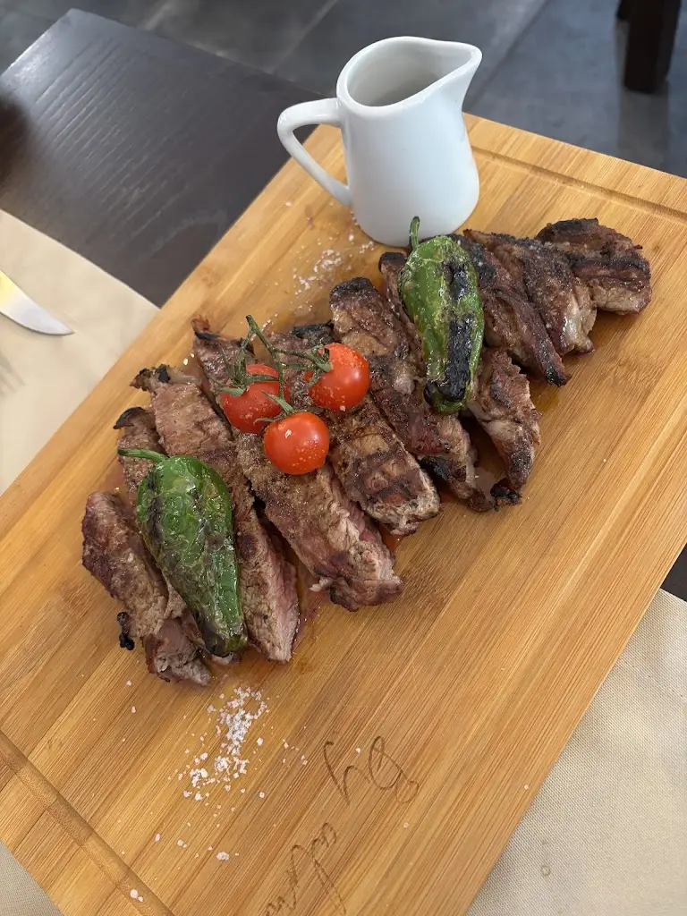 Mónica Branco_By alma_Macedo de Cavaleiros_recensione