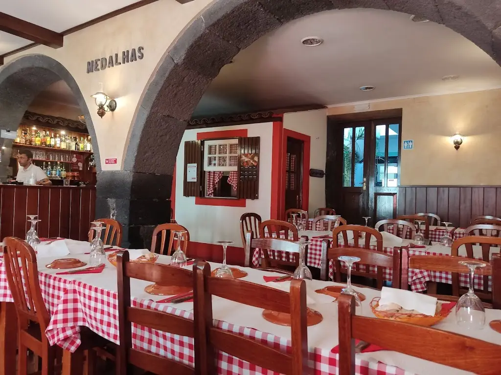 Medalhas_Horta_slider_image_1