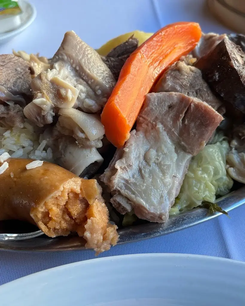 Louise Perold_Ao Pe Da Bica_Aldeia de Joanes_avis