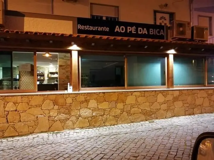 Ao Pe Da Bica restaurante en Aldeia de Joanes