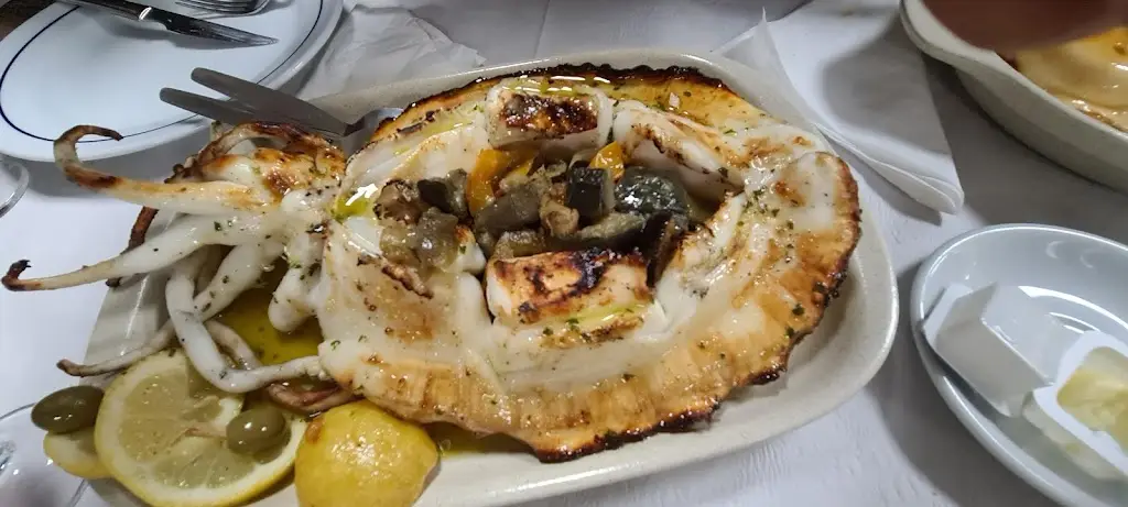 Menu_Restaurante Europeu_Mogadouro_immagine_4