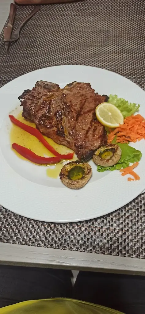 Menu_Restaurante Primavera_Mogadouro_immagine_4