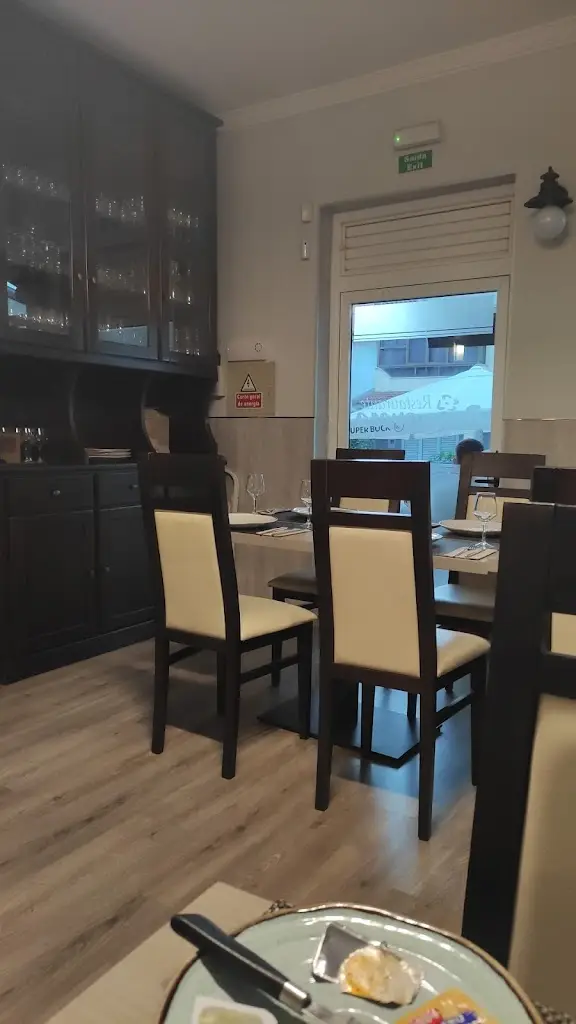 Murat Özbayraktar_Restaurante Primavera_Mogadouro_recensione