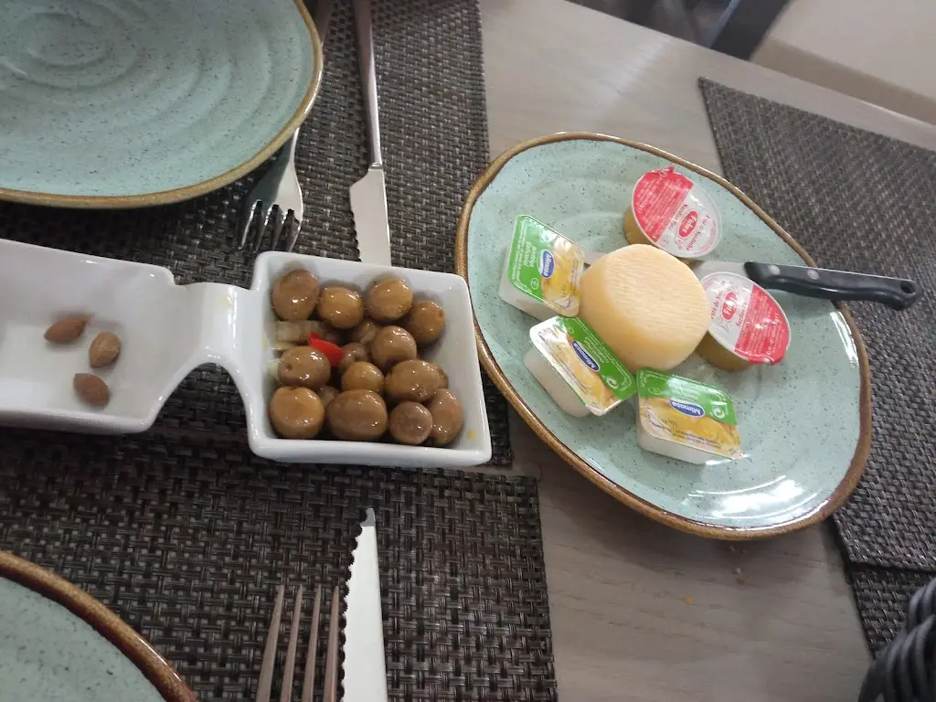 Yoli RG_Restaurante Primavera_Mogadouro_recensione