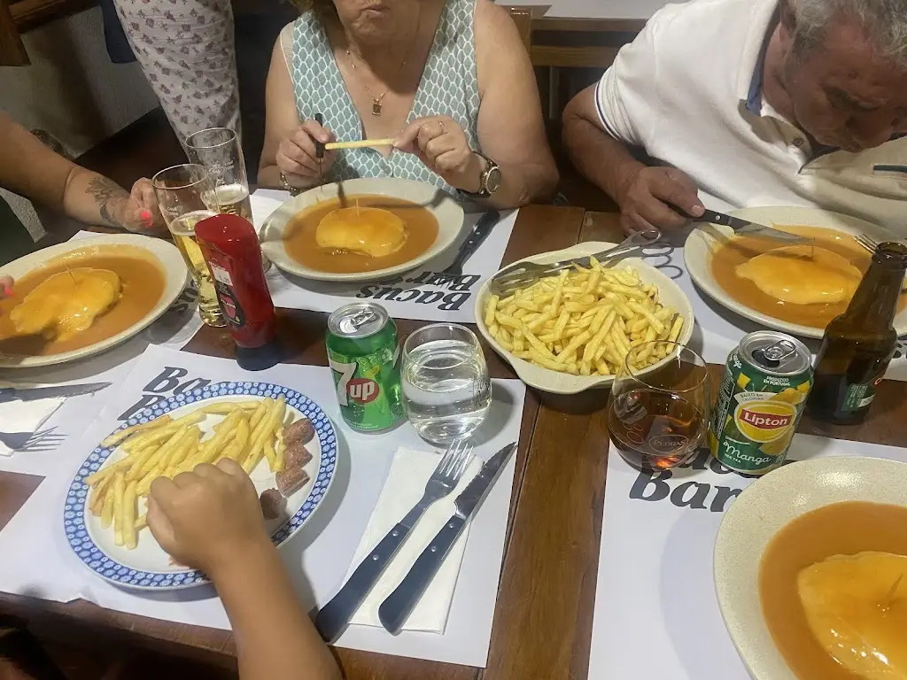 Iraida Velaz Mendes_Café Snack Bar Bacus_Mogadouro_recensione