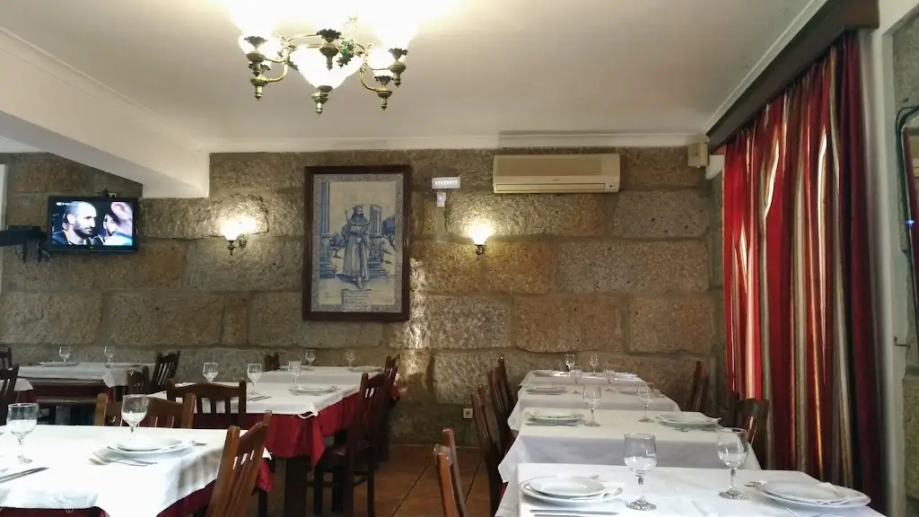 Dom Dinis ristorante a Vila Flor