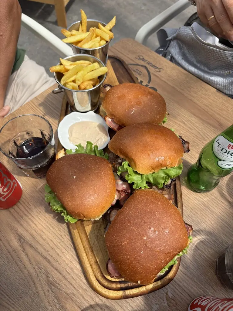 chiara mognato_Neptuno Lounge Bar_Horta_recensione