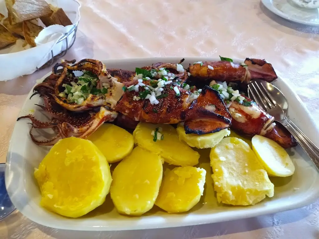 Menu_Restaurante Os Lázaros_Vila Flor_immagine_8