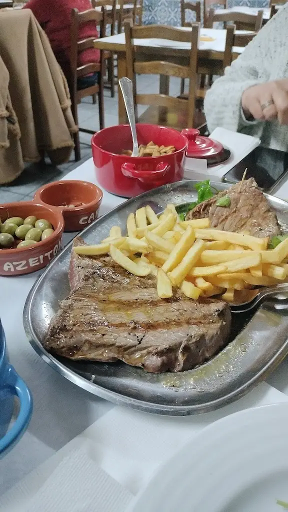 Vitor Machado_Adega do Ti Carlos_Vila Flor_reseña