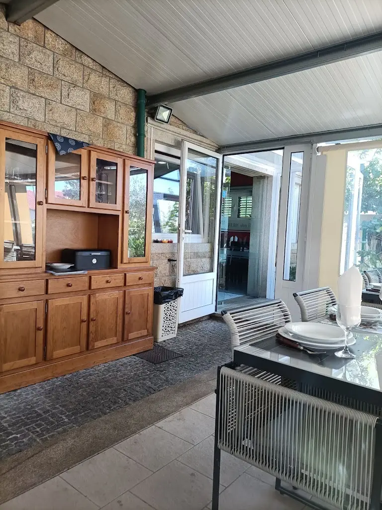 Chus Nenalinda_Churrasqueira das Rosas_Vimioso_recensione