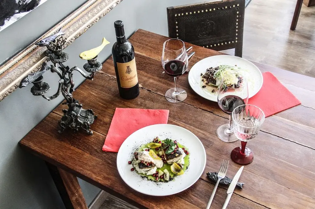 Gastro bar Príncipe_Horta_slider_image_3