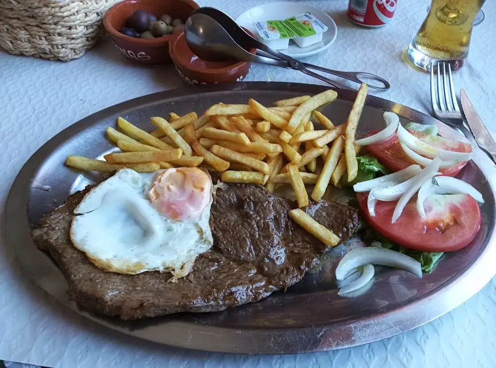 José Miguel_Royal Plazza Restaurant_Bragança Municipality_review