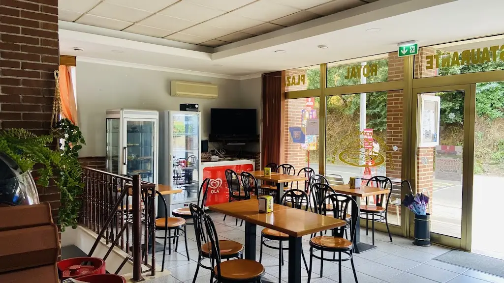 Royal Plazza Restaurant restaurante en Bragança Municipality