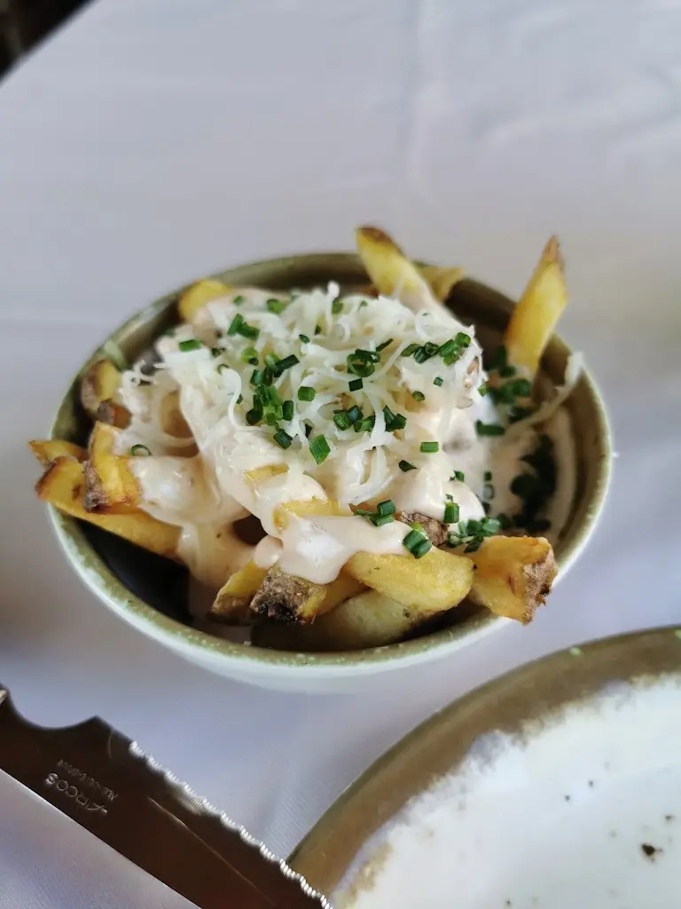 Diogo Silva_Taberna do Javali_Bragança Municipality_reseña