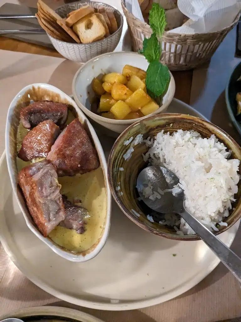 Darren Skilton_Alma Lusa_Bragança Municipality_recensione