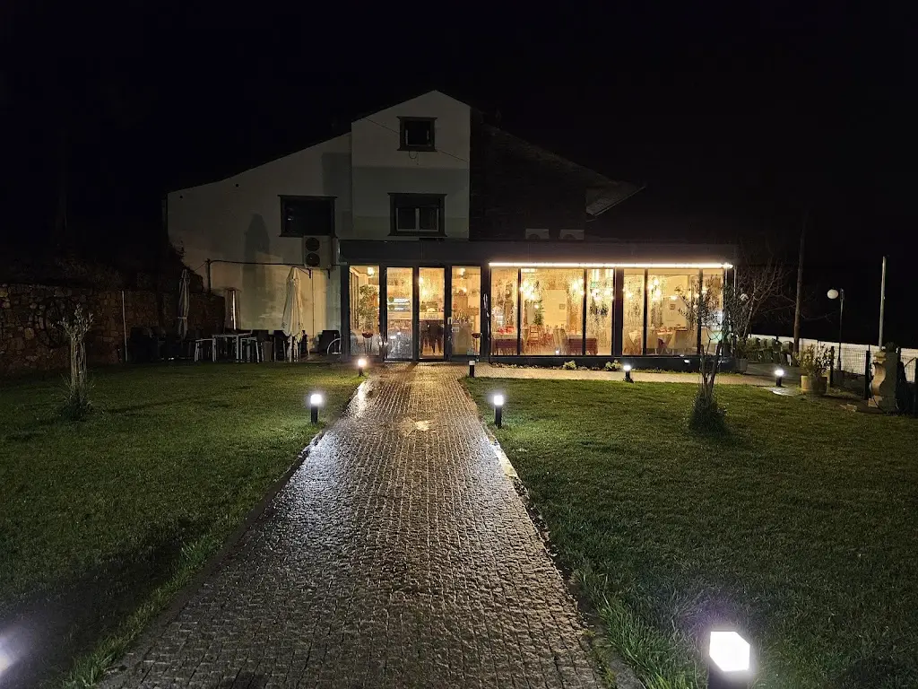 Pedro Carreiras_O Javali_Bragança Municipality_review