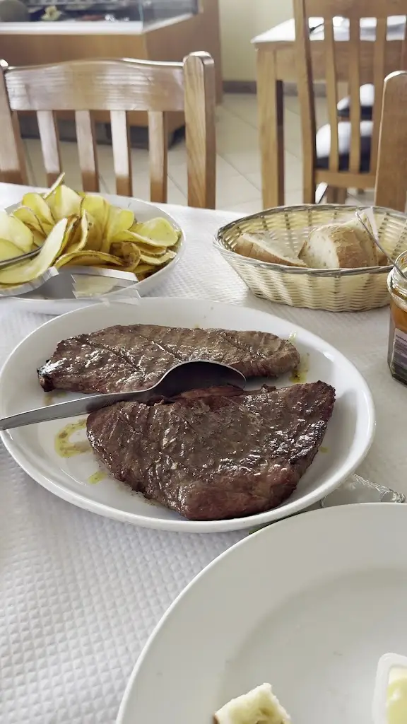 Hernando Guerrero_Nó da seara_Bragança Municipality_reseña