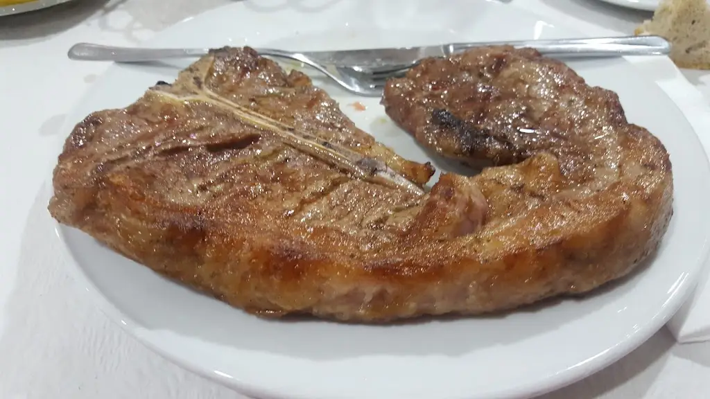 Fernando Dias_Nó da seara_Bragança Municipality_reseña