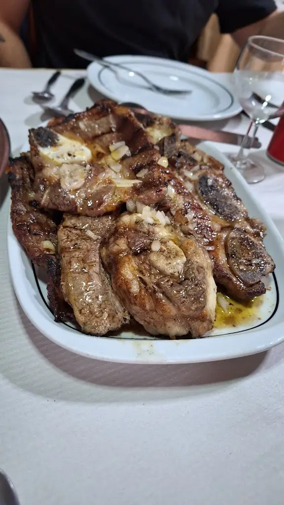 Mónica García Bernal_A Tasca Do Meio_Vinhais_reseña