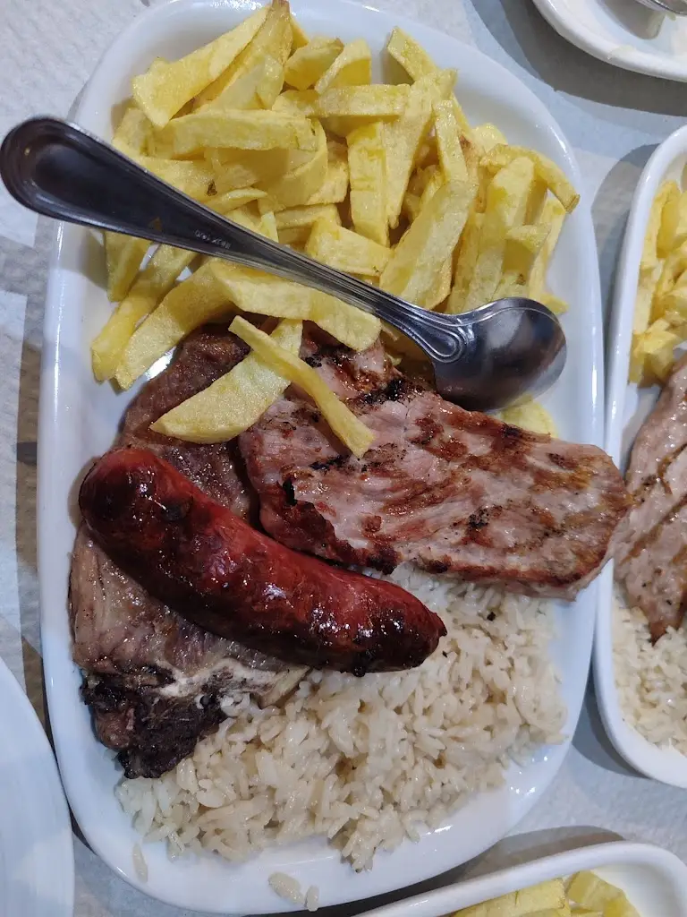 Maria João_O Gostinho da Aurora_Proença-a-Nova_reseña