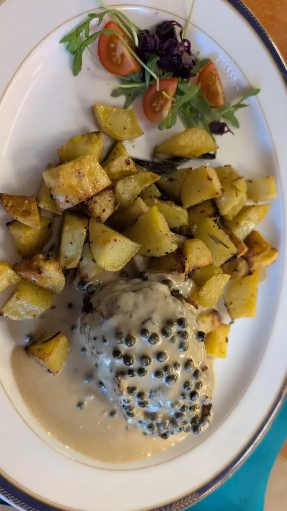 Ivo Teodoro_Despensa-a-Nova_Proença-a-Nova_reseña