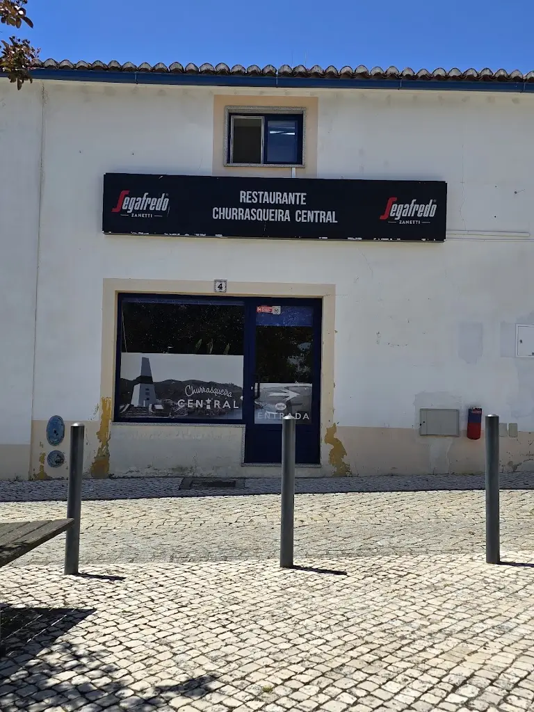 Churrasqueira Central_Vila de Rei_slider_image_1