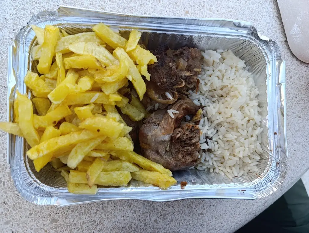 Churrasqueira Central_Vila de Rei_slider_image_3