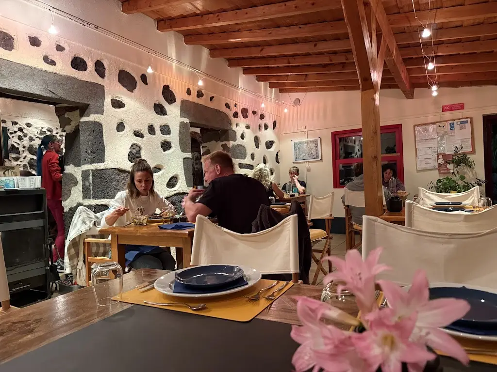 Restaurante Casa do Rei_Lajes das Flores_slider_image_3