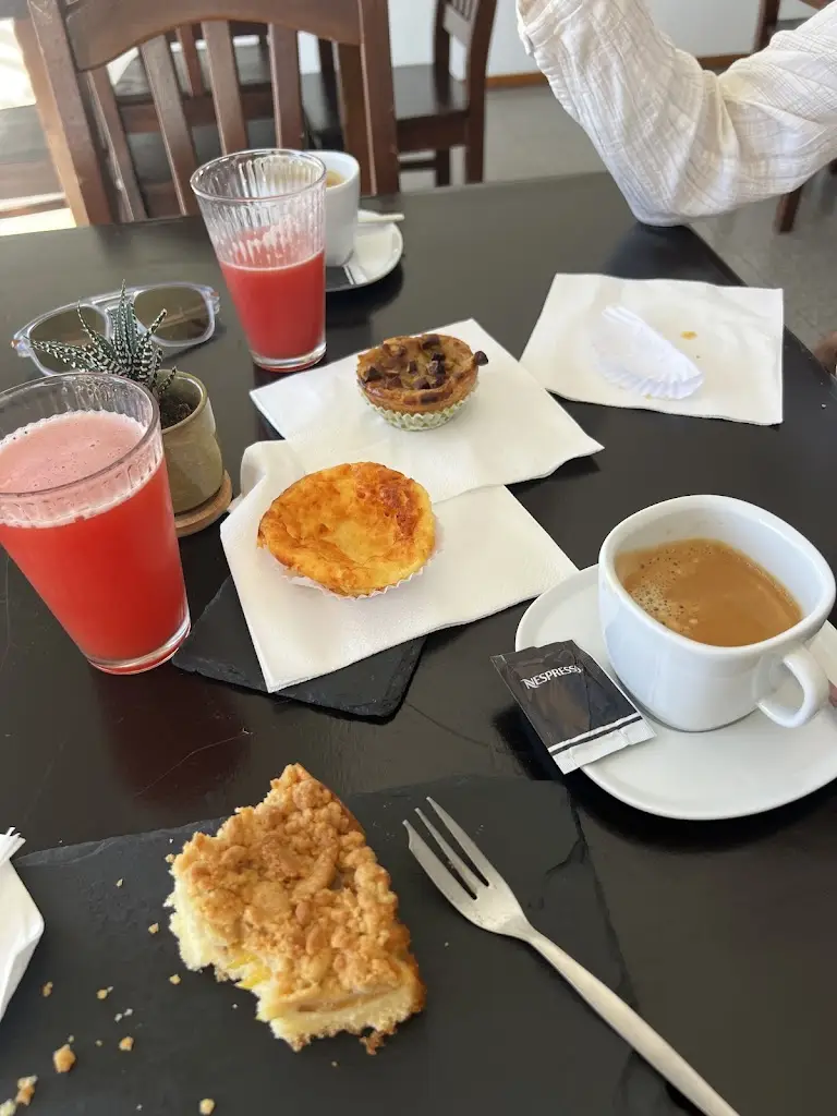 Joanna Guz_Snack-Bar Casa do Povo das Lajes das Flores_Lajes das Flores_recensione