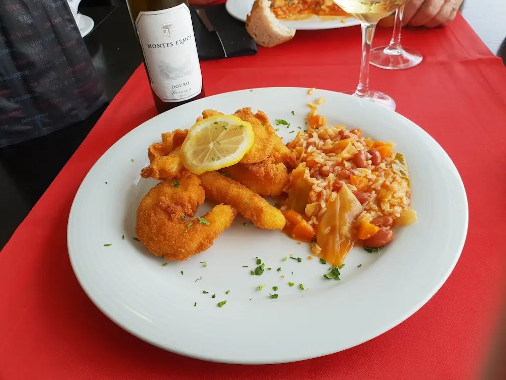 Ildikó Bódi_Kais do Tua Marisqueira_Mirandela_recensione