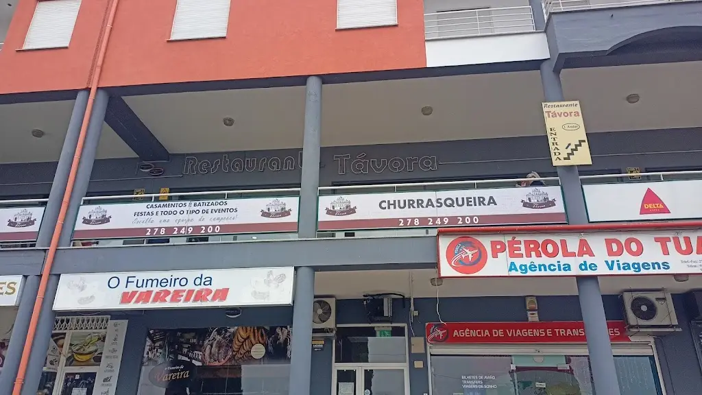 Rita_Távora_Mirandela_recensione