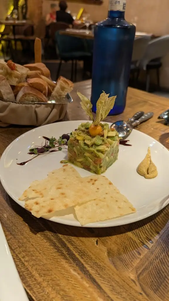 Ramona_Restaurant The Lizard_Fundão_review