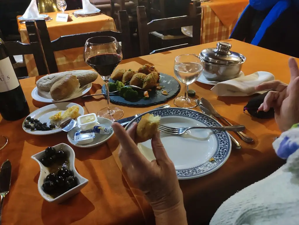 Franz Wagner_Restaurante O Alambique de Ouro_Fundão_reseña